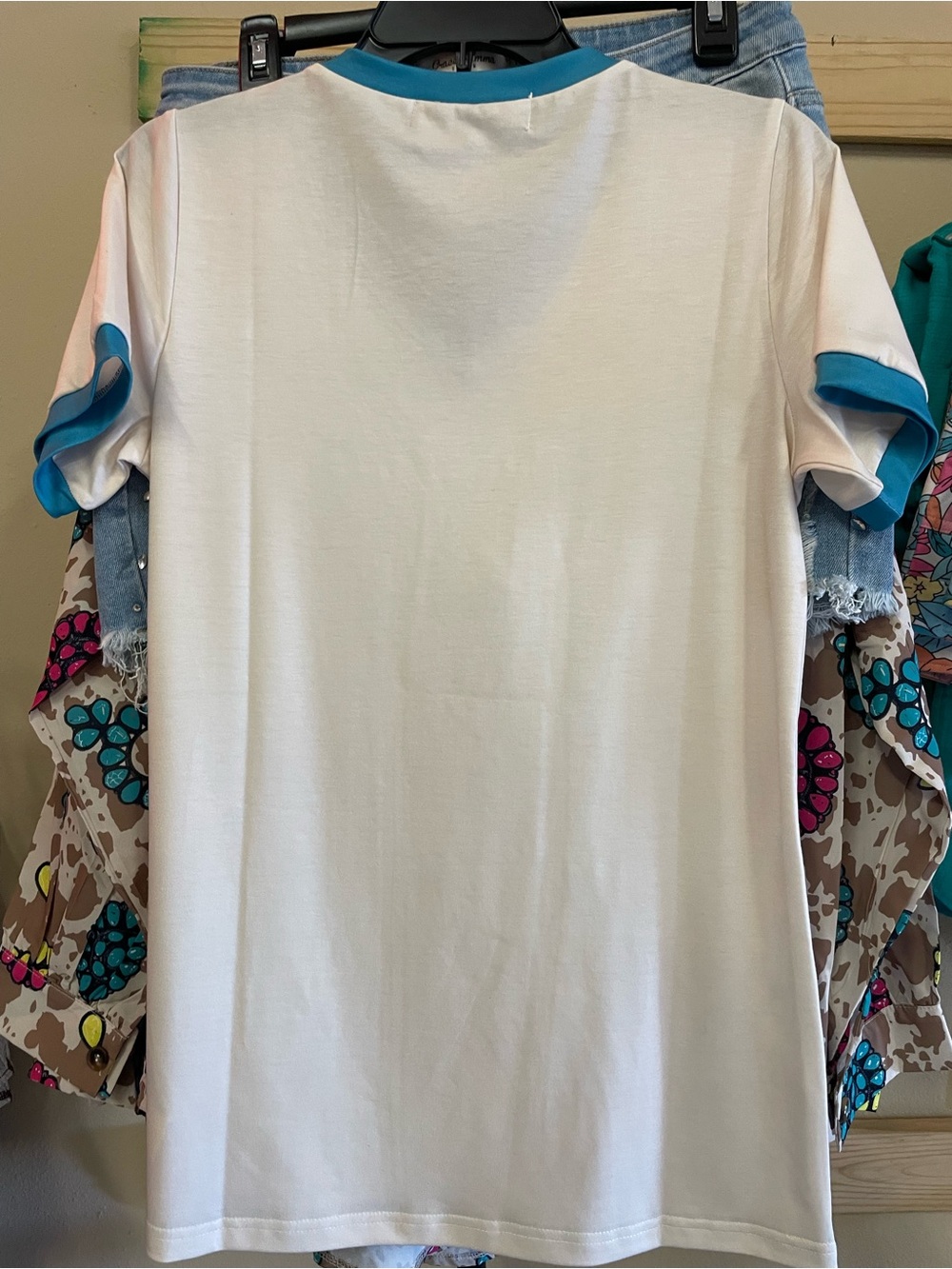 Aztec Tee - Picture 4 of 4